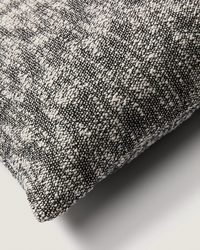 Mevia cushion cover in beige and black linen blend 50 x 50 cm