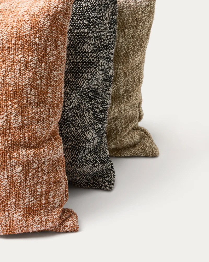 Mevia cushion cover in beige and black linen blend 50 x 50 cm