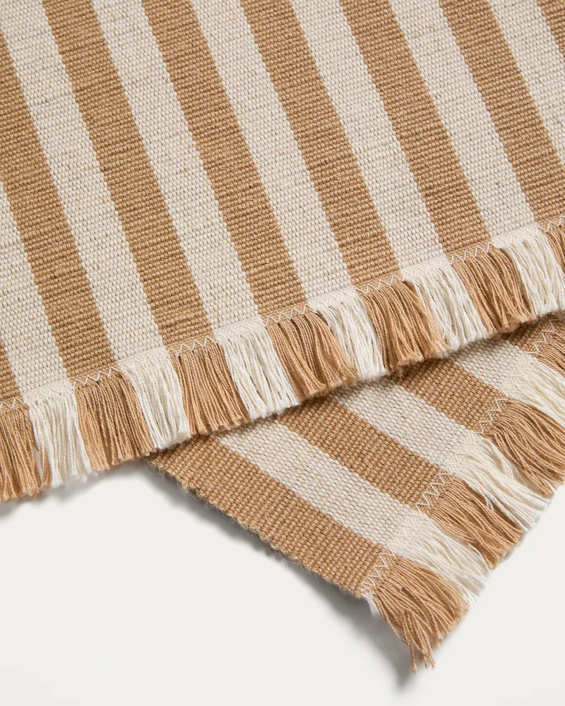 Daltan set of 2 beige striped placemats 35 x 50cm