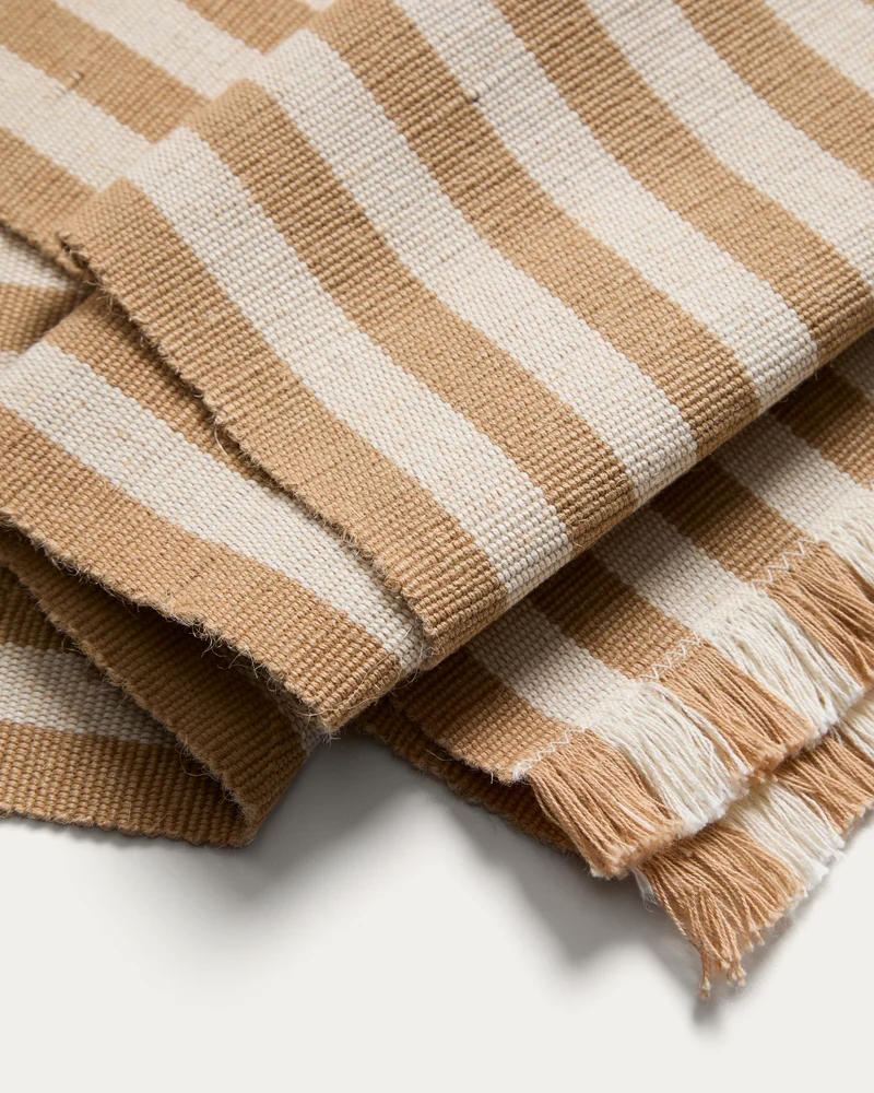 Daltan set of 2 beige striped placemats 35 x 50cm