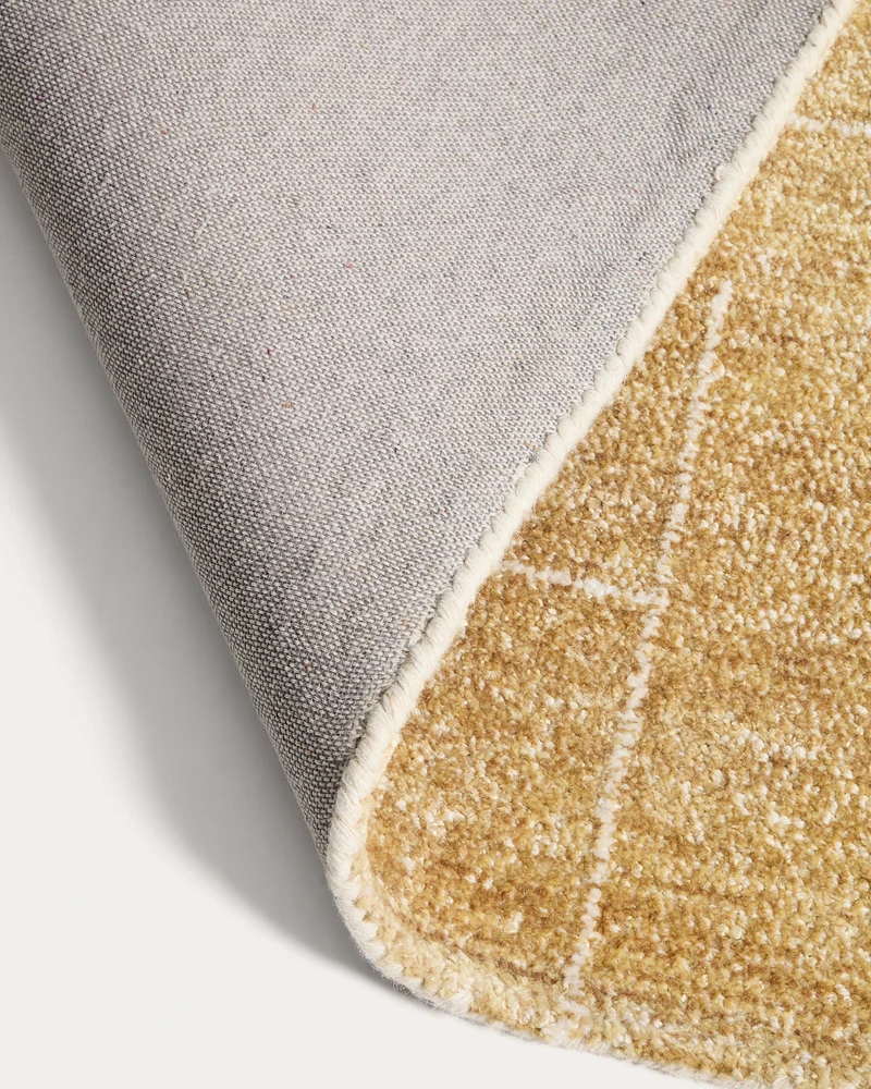 Eloda mustard wool and viscose rug 200 x 300cm