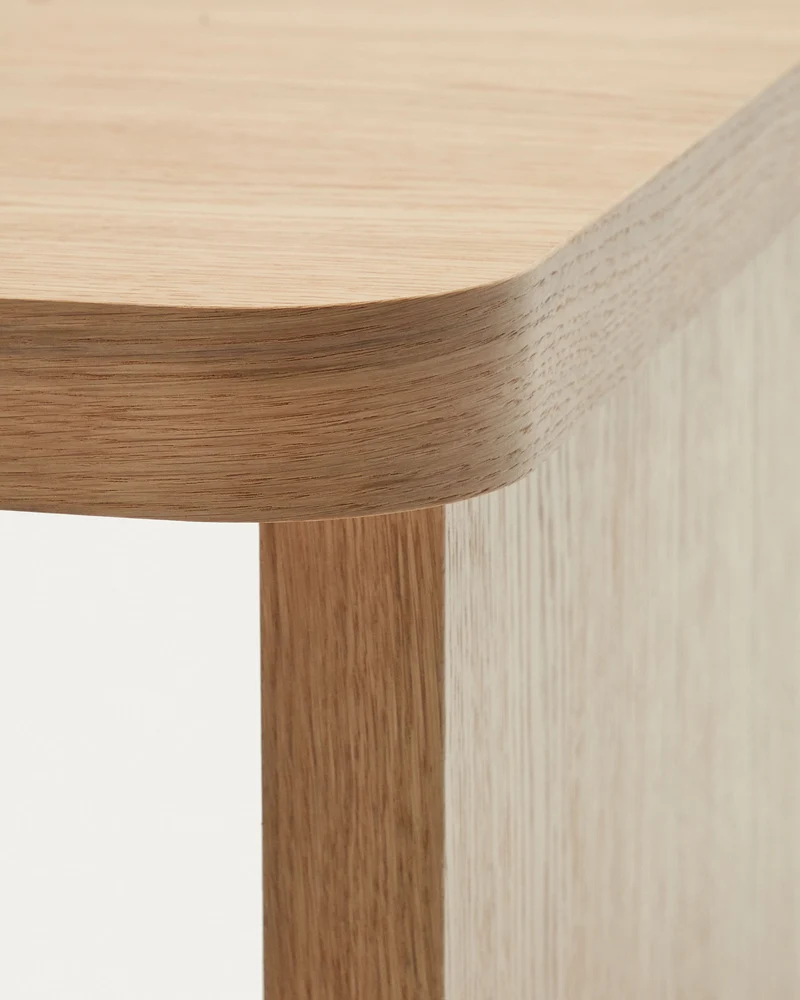 Oaq coffee table