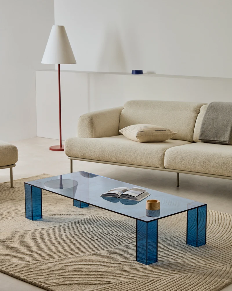 Adularia blue coffee table