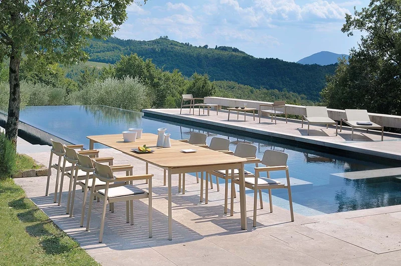 SHINE - Table repas Teck