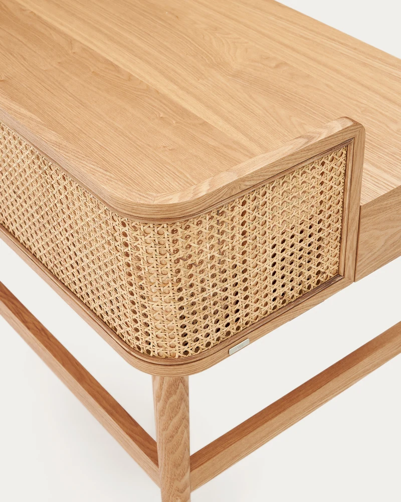 Araxi Desk