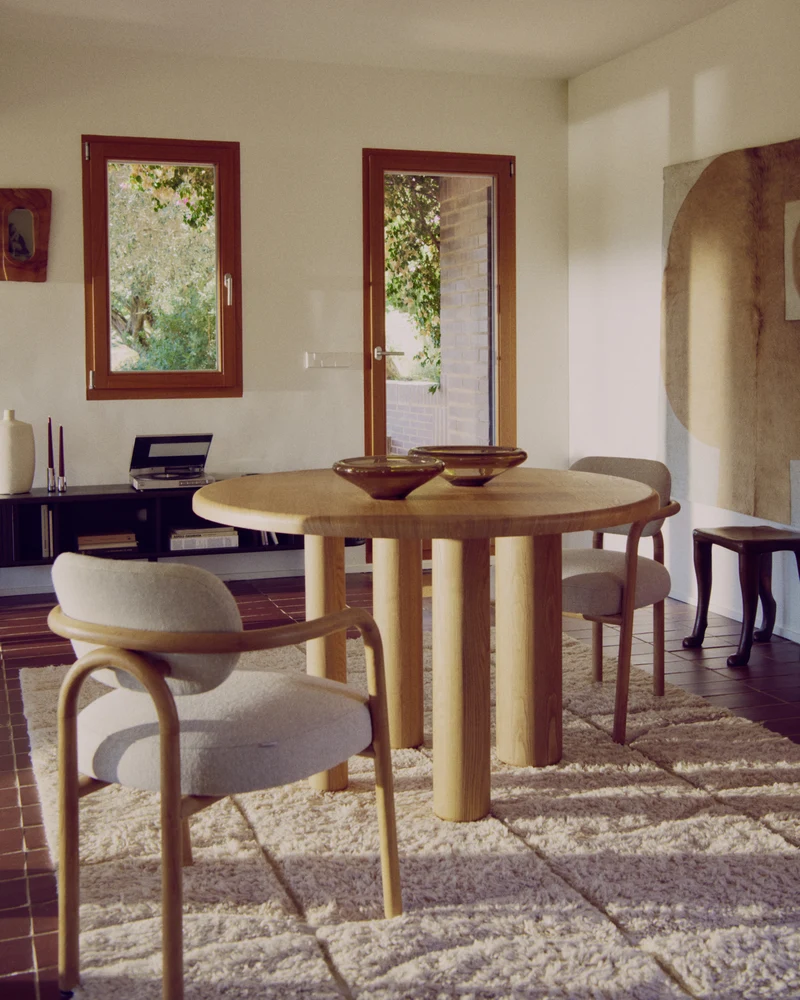 Mailen Round Table - Natural