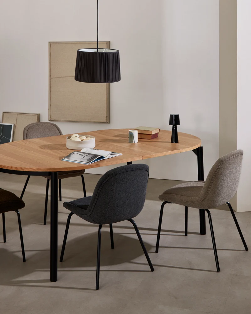 Montuiri Extendable Round Table