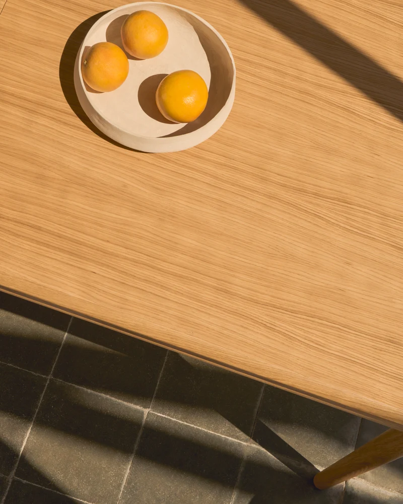 Lenon Extendable Table