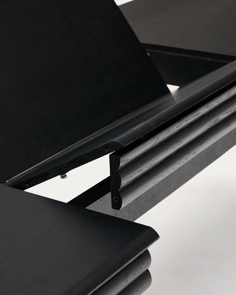 Lenon Extendable Table
