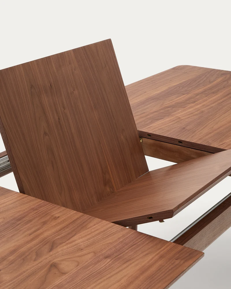Elan Extendable Table