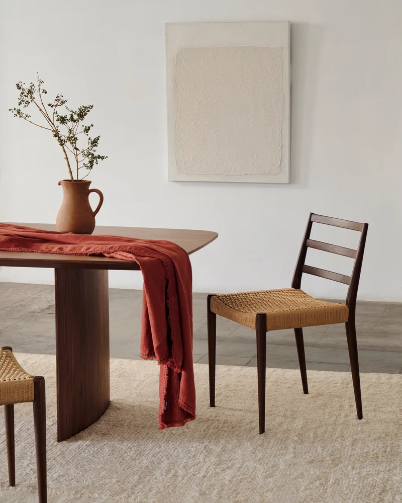 Litto Table - Walnut Veneer