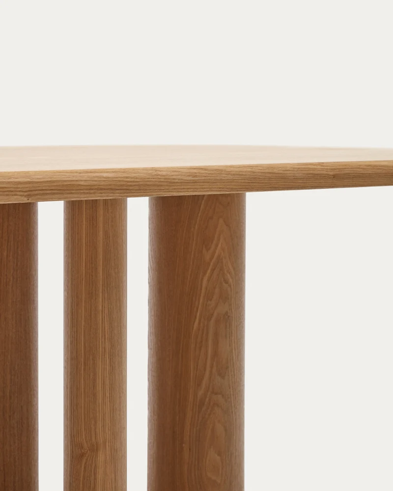 Mailen Oval Table
