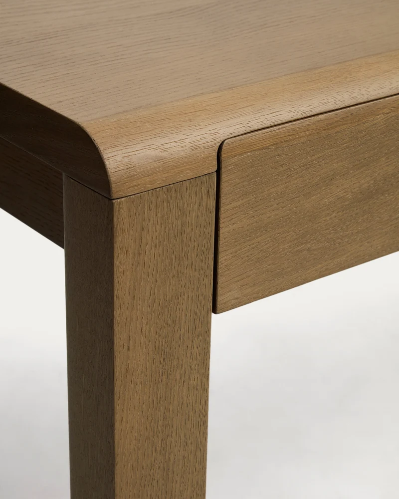 Arelida Table