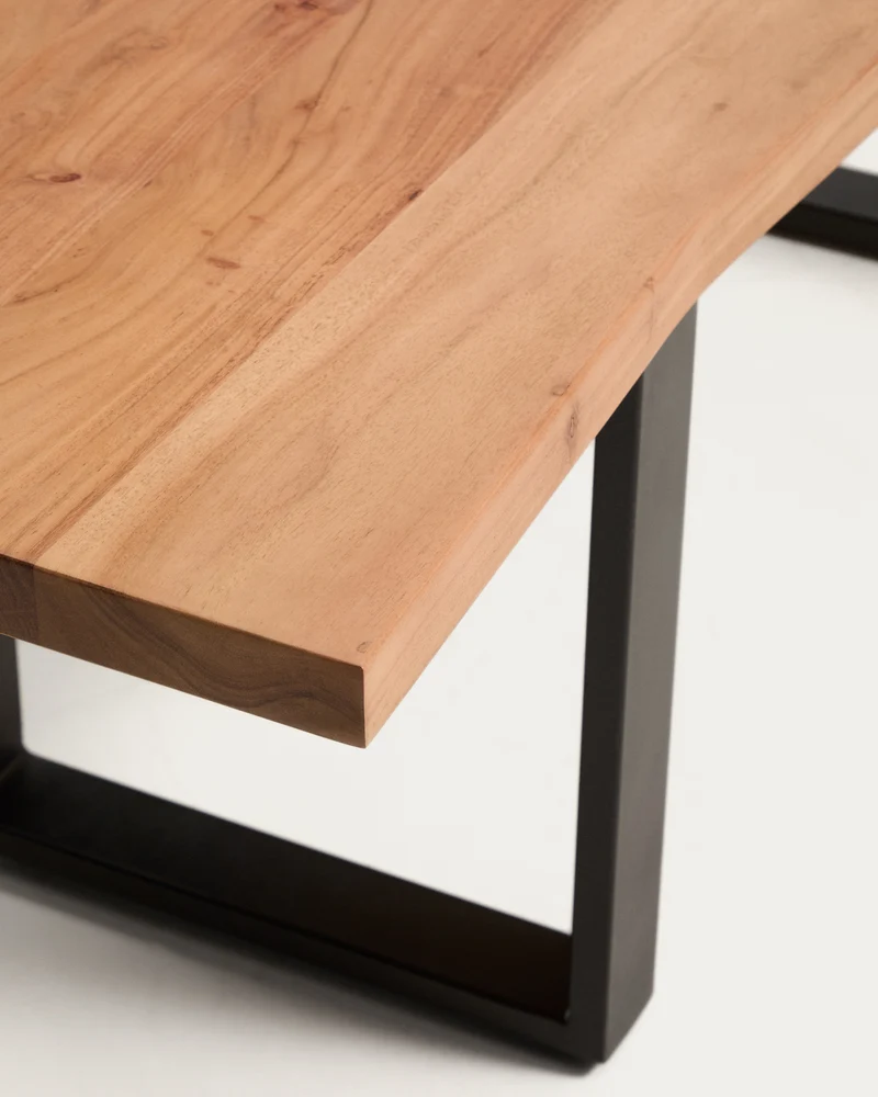 Uxue Bench