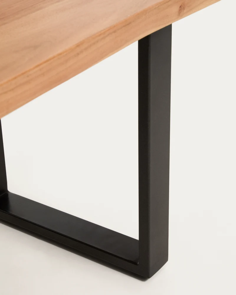 Uxue Bench