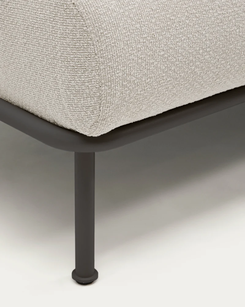 Aurum 3-seater sofa in ecru chenille with reclining headrest and matte grey metal base 234cm FSC Mix Credit