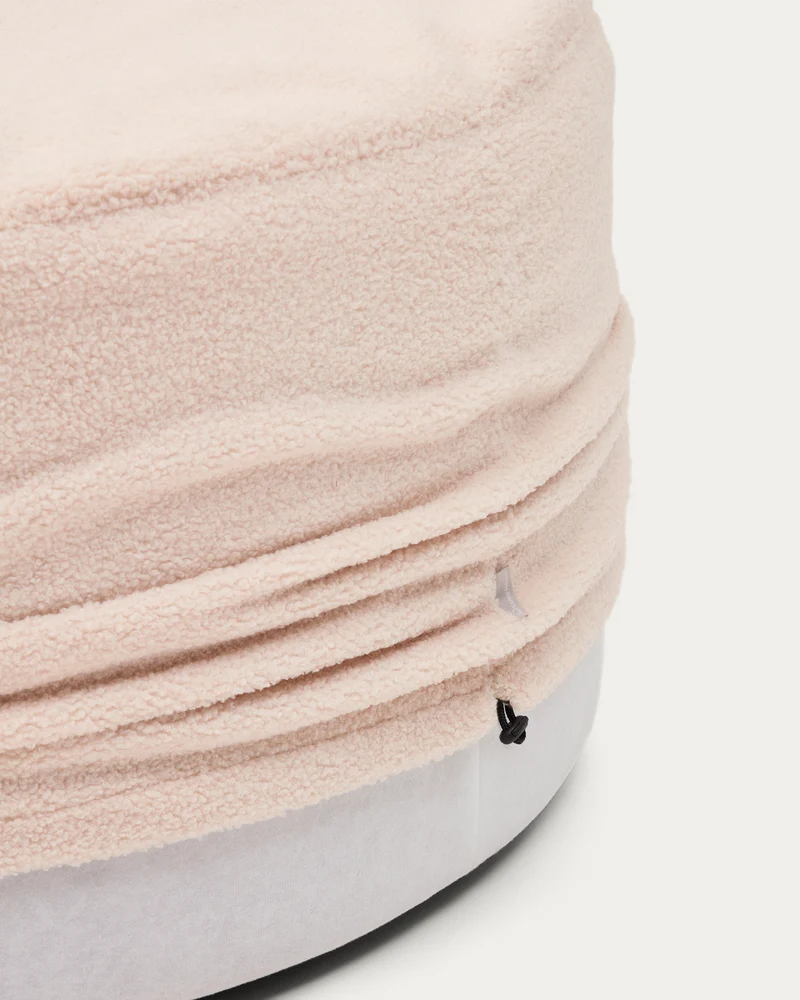 Kaeli footrest cover in pink bouclé Ø 120 cm