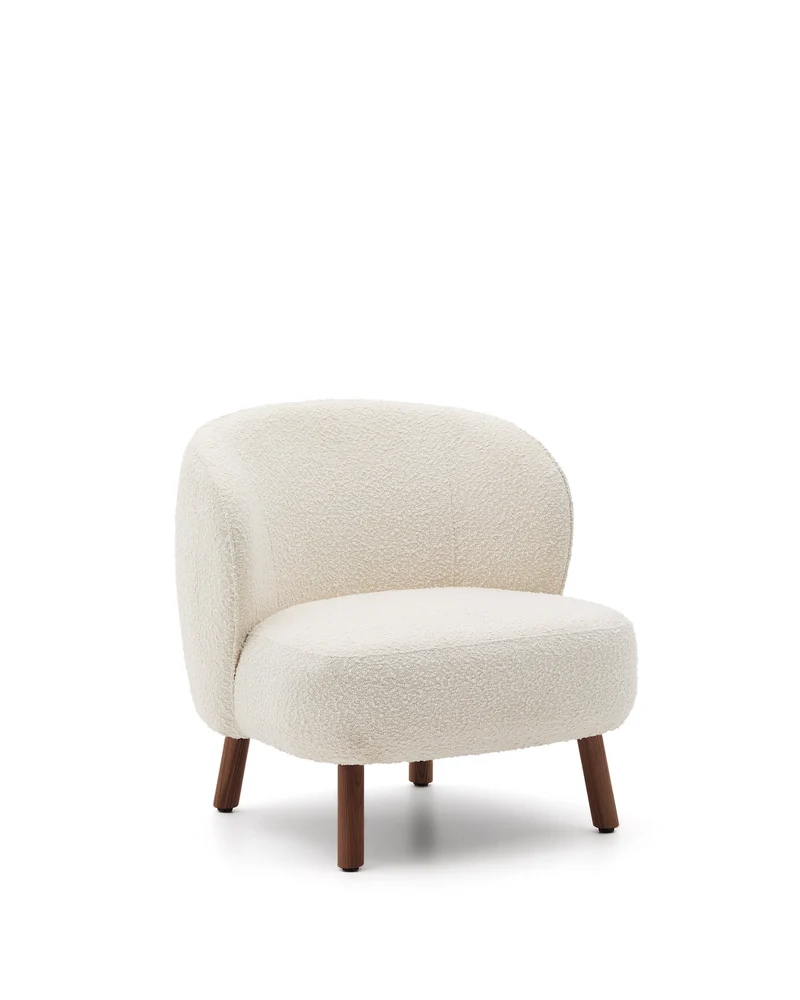 Ulit armchair in white bouclé legs in a walnut finish