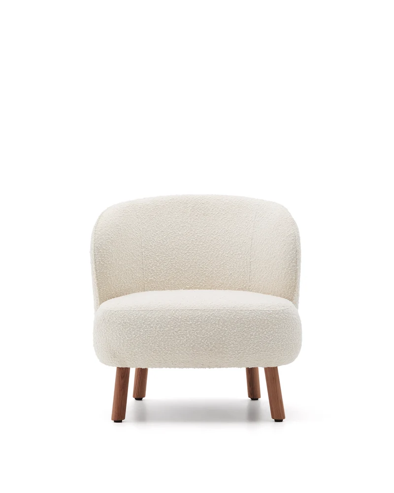 Ulit armchair in white bouclé legs in a walnut finish