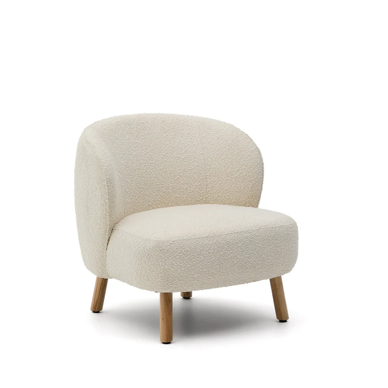 Ulit armchair in white bouclé natural finish legs