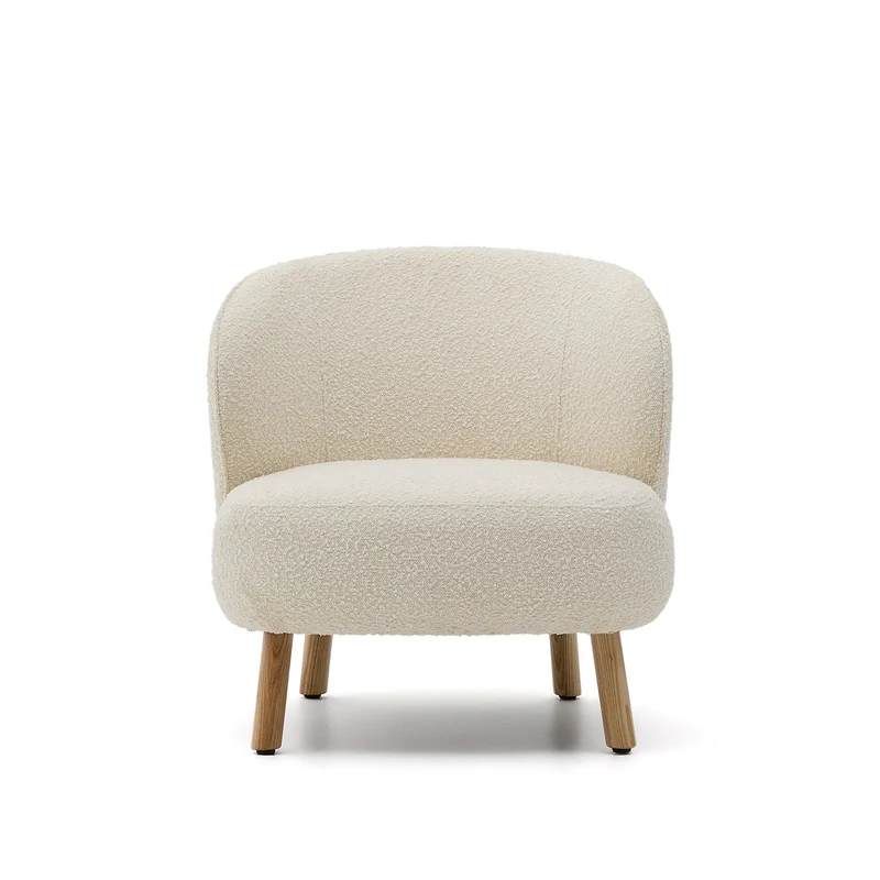 Ulit armchair in white bouclé natural finish legs