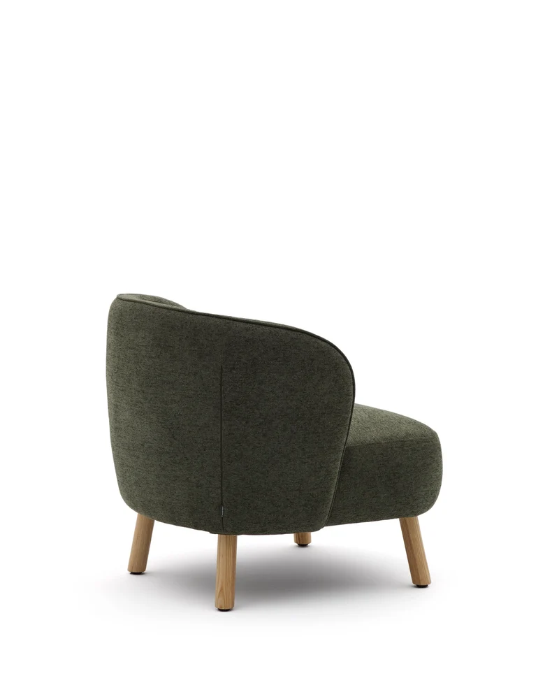 Ulit armchair in green chenille natural finish legs