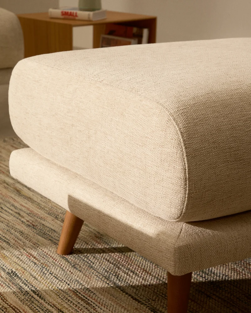 Karin Footrest - Beige chenille & Beech
