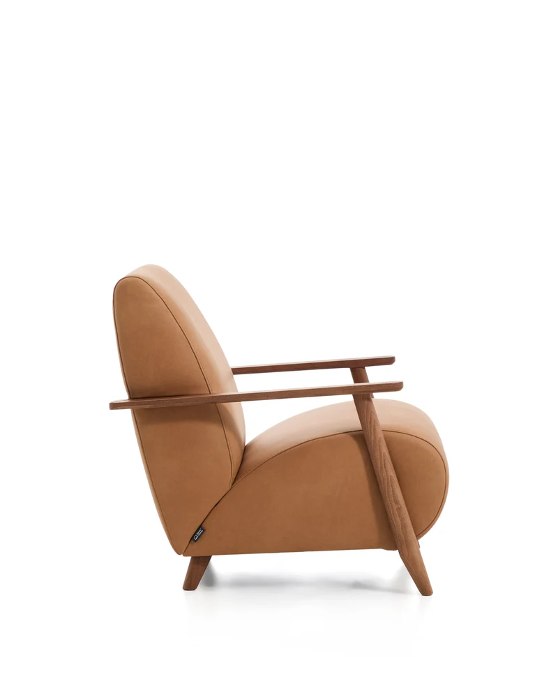 Meghan armchair in brown leather and solid ash wood with walnut-coloured finish FSC Mix Credit
