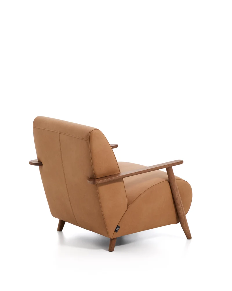 Meghan armchair in brown leather and solid ash wood with walnut-coloured finish FSC Mix Credit