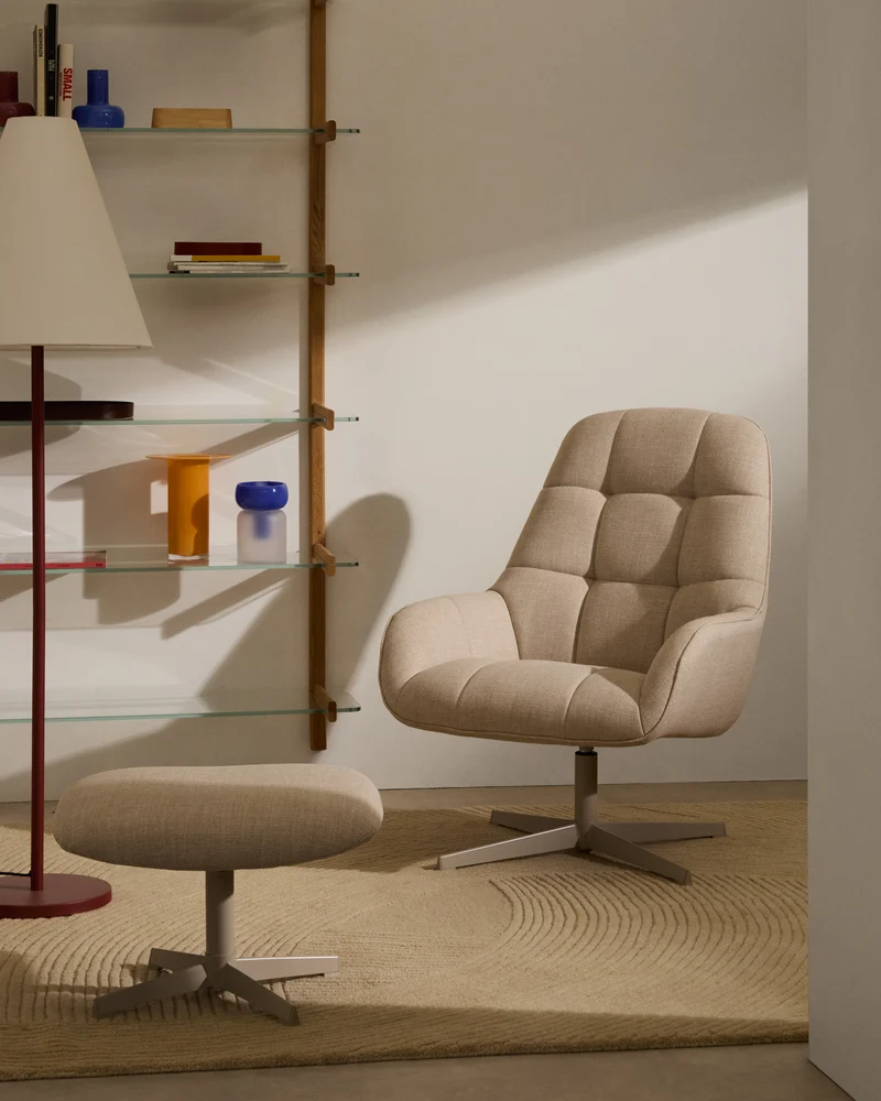 Jaspe swivel footrest in beige and metal with a grey finish FSC™ 100%.