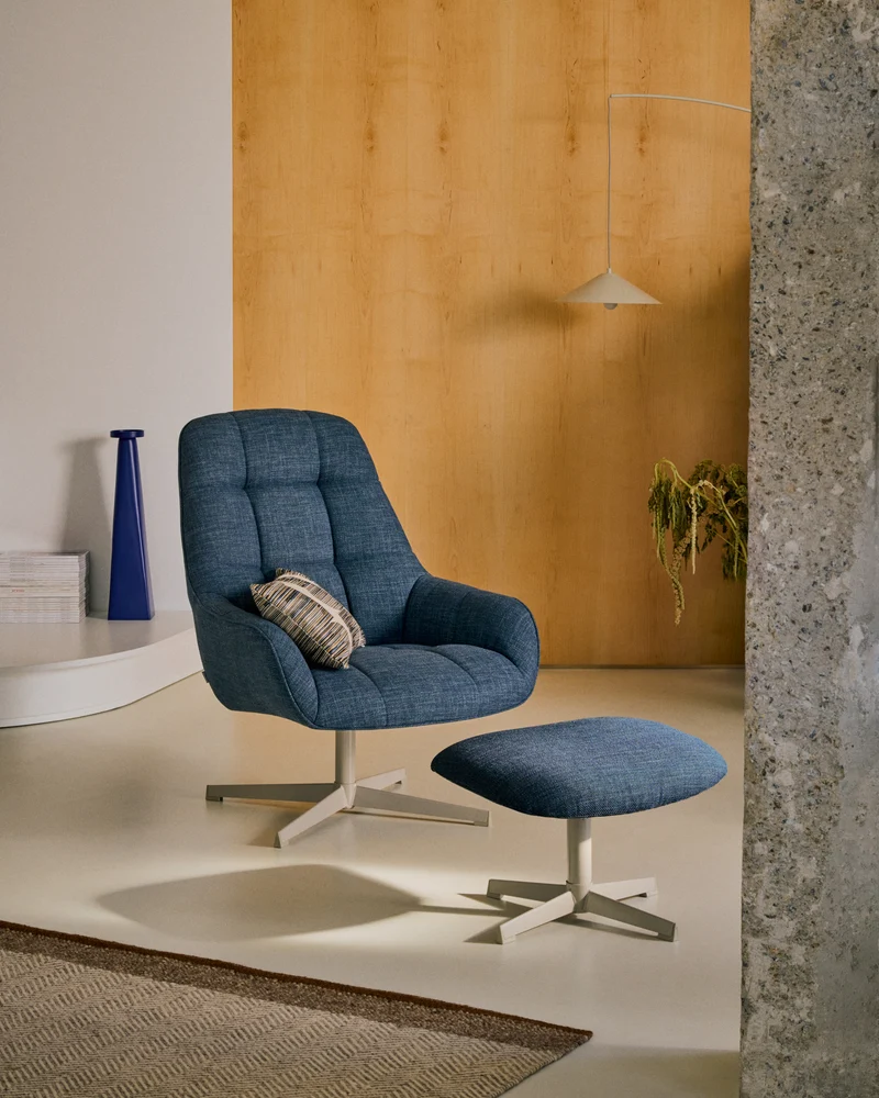 Jaspe swivel footrest in blue and metal with a grey finish FSC™ 100%.