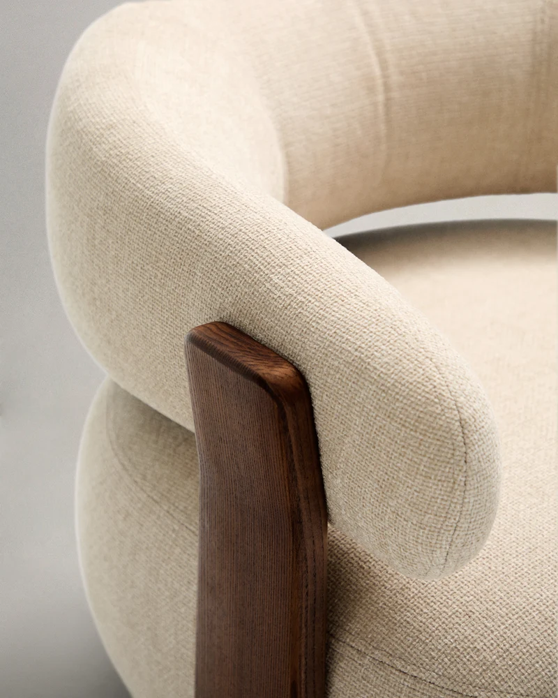 Granite beige chenille armchair with solid ash wood legs in a walnut finish FSC 100%