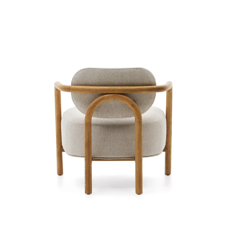 Melqui beige armchair in solid oak wood with a natural finish