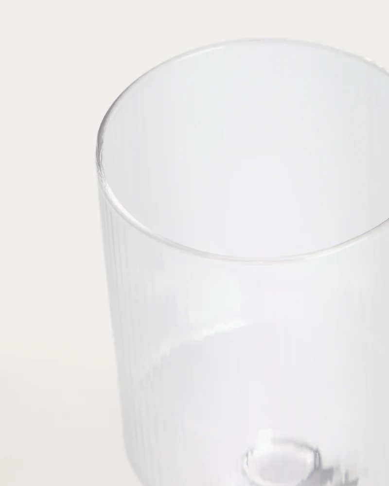 Eluria Wine Glass
