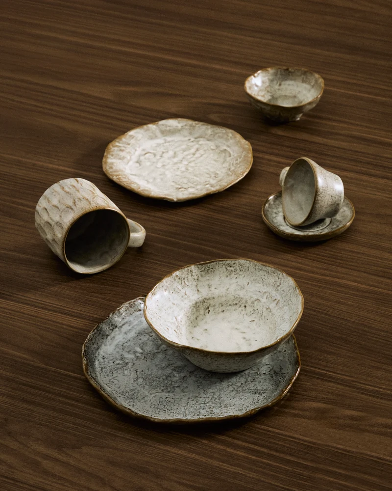 Alenia brown ceramic dessert plate