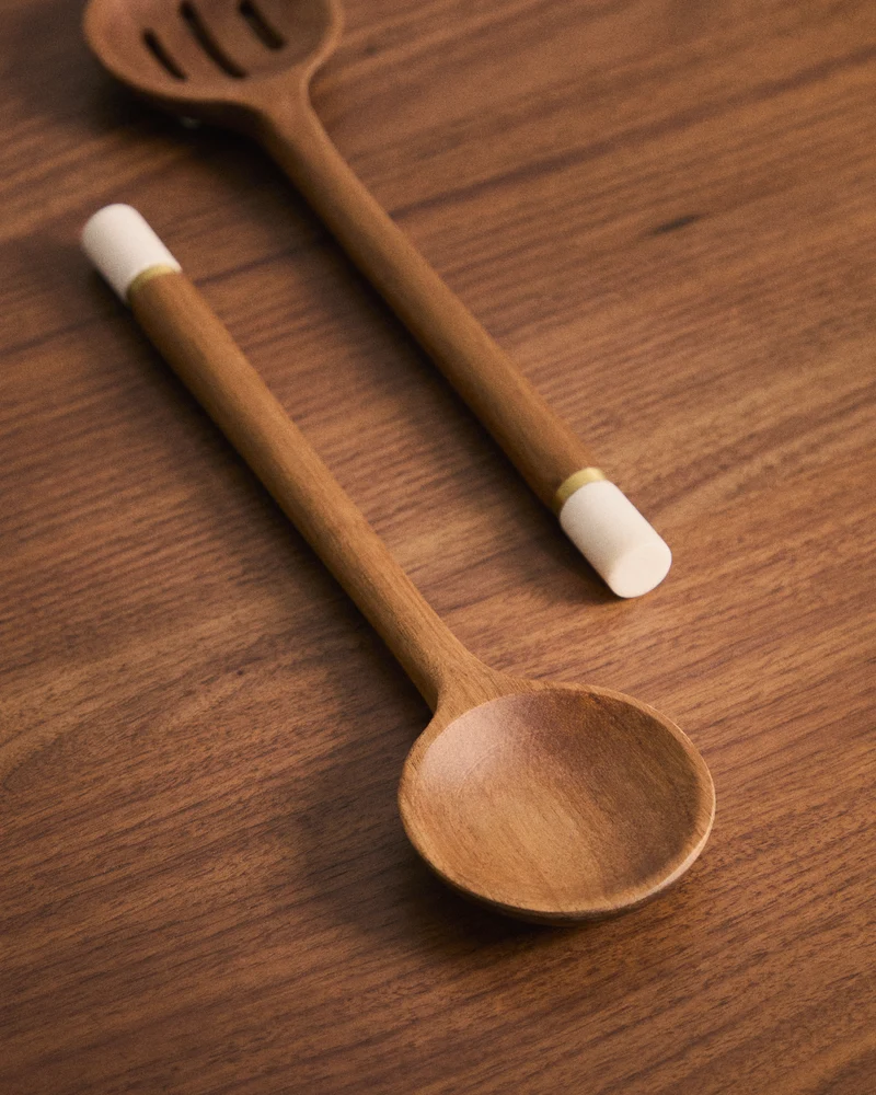 Nover kitchen utensil