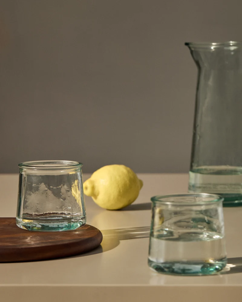 Izai glass