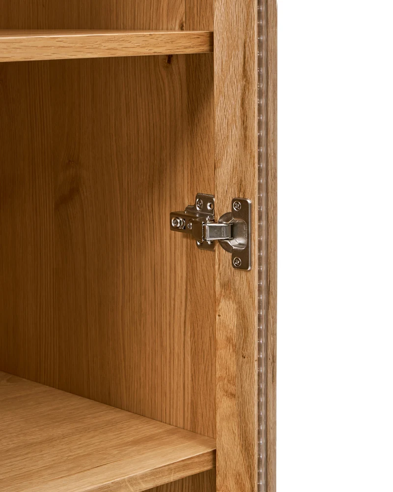 Alguema display cabinet in oak wood veneer with natural finish, 100 x 185 cm