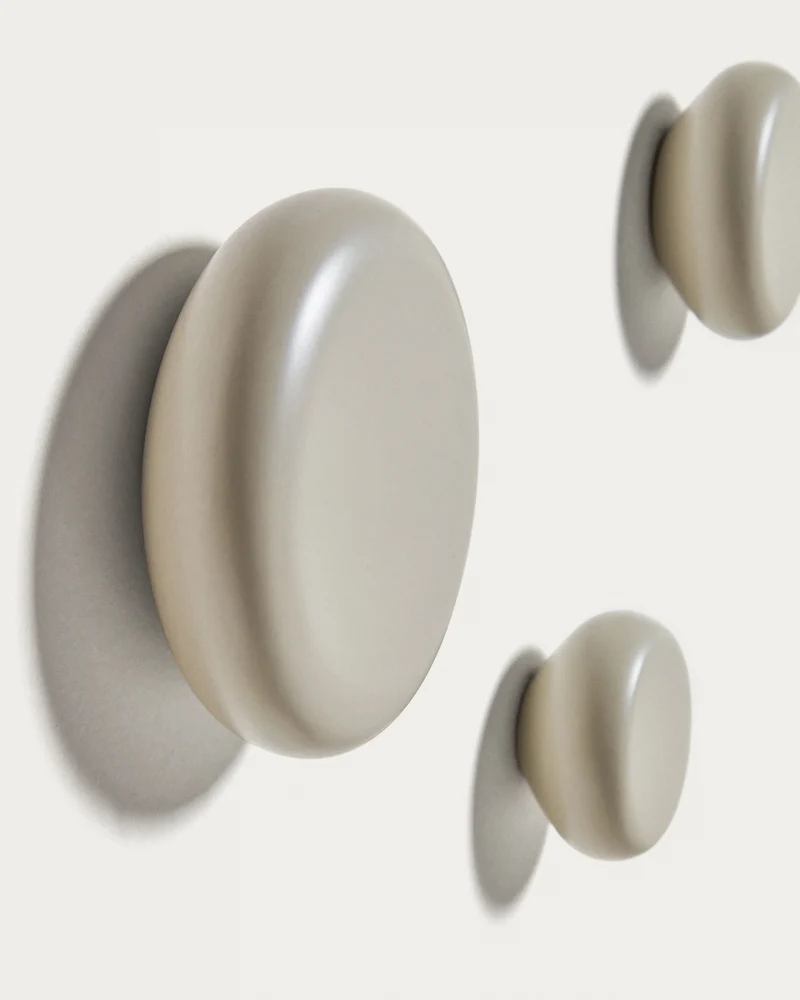 Nadue set of 3 solid beech wood wall hooks with a grey finish