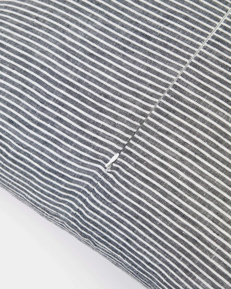 Marena 100% linen cushion cover with black and white stripes 45 x 45 cm