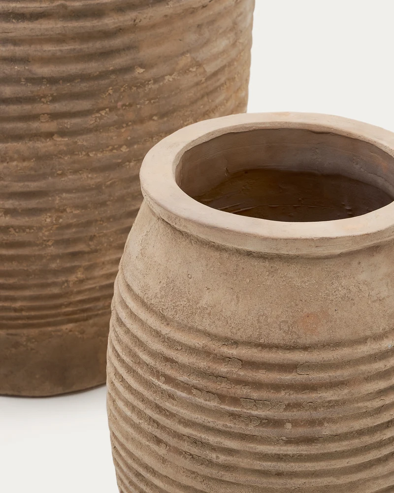 Llonga set of 2 terracotta planters with natural finish Ø 54 / 32 cm