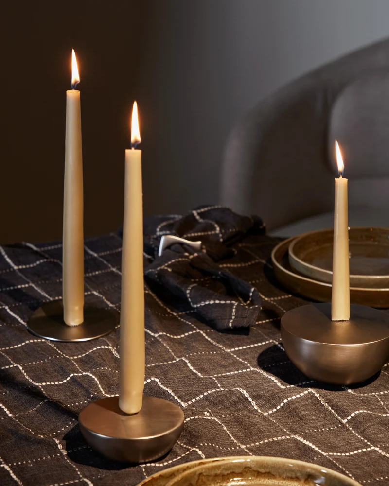Quira small candle holder in silver-plated stainless steel