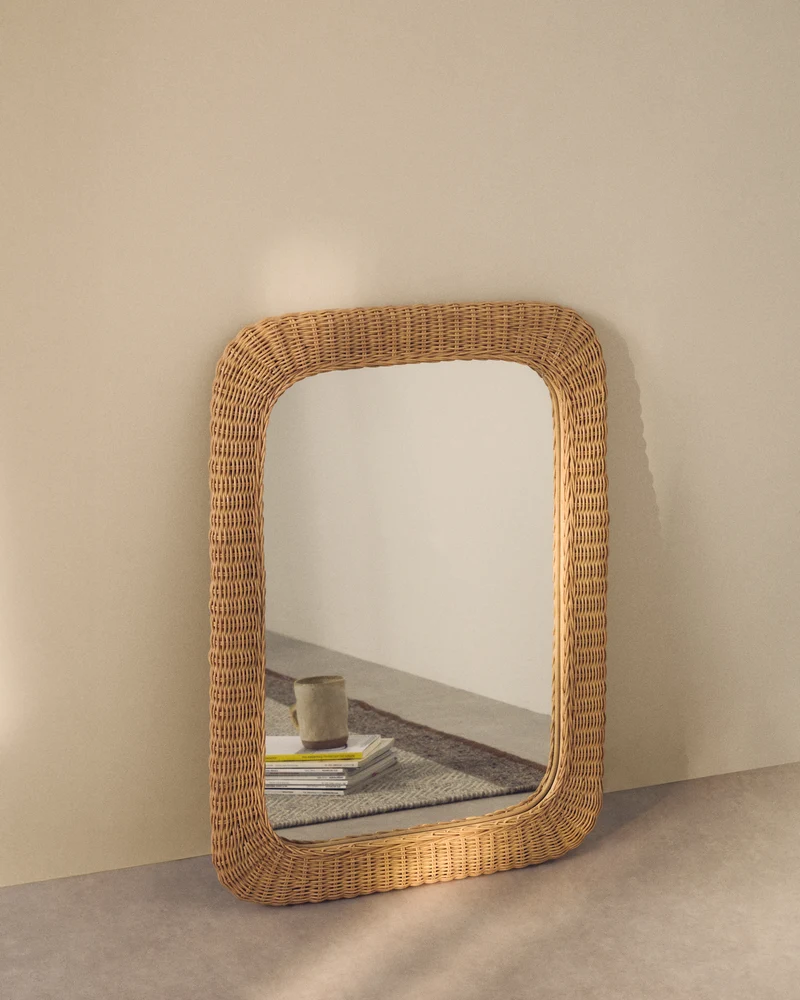 Zilna rattan mirror 58 x 79cm