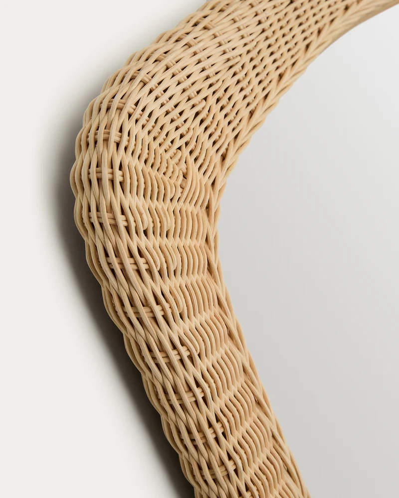 Zilna rattan mirror 58 x 79cm