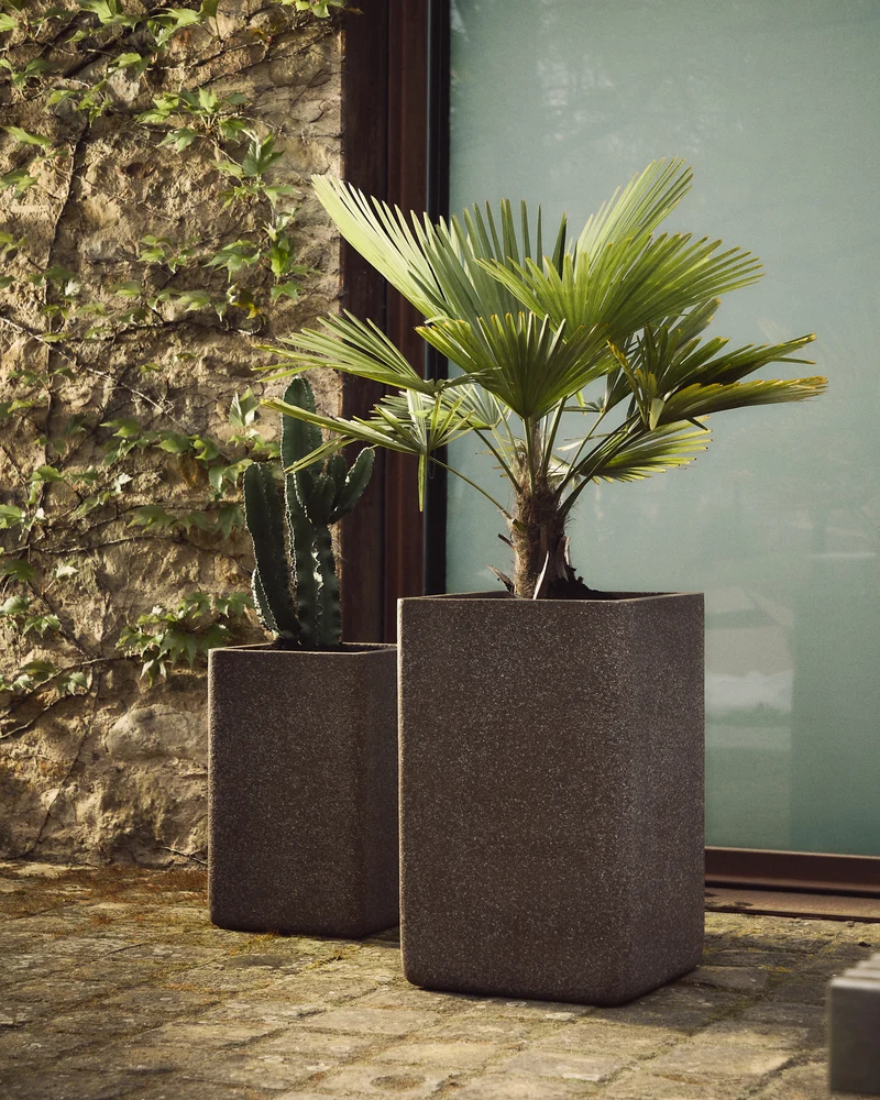 Set of 2 Minoa tall planters with brown stone effect 44 x 44 cm