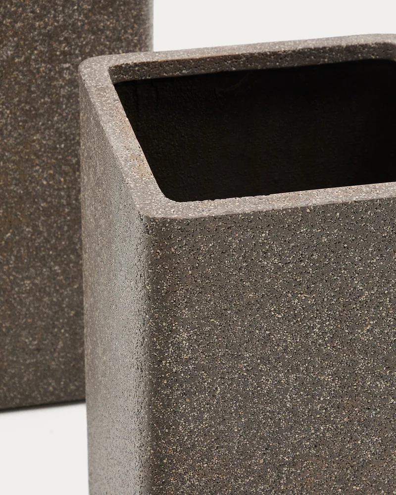 Set of 2 Minoa tall planters with brown stone effect 44 x 44 cm