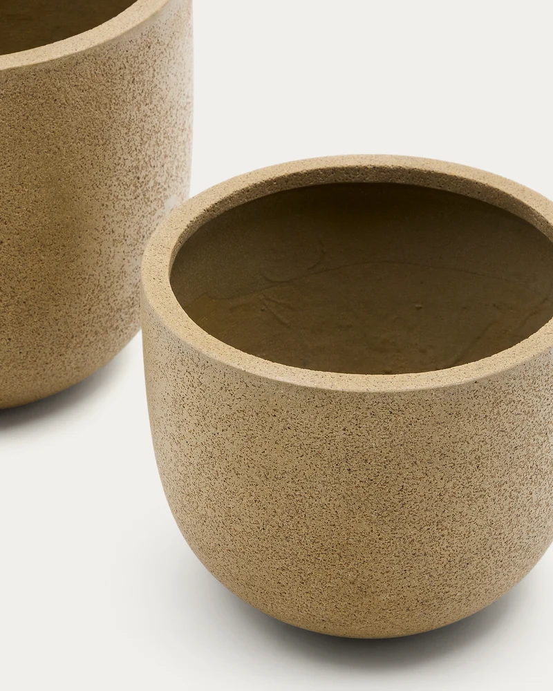 Selvi set of 2 planters with light brown stone effect Ø 37cm