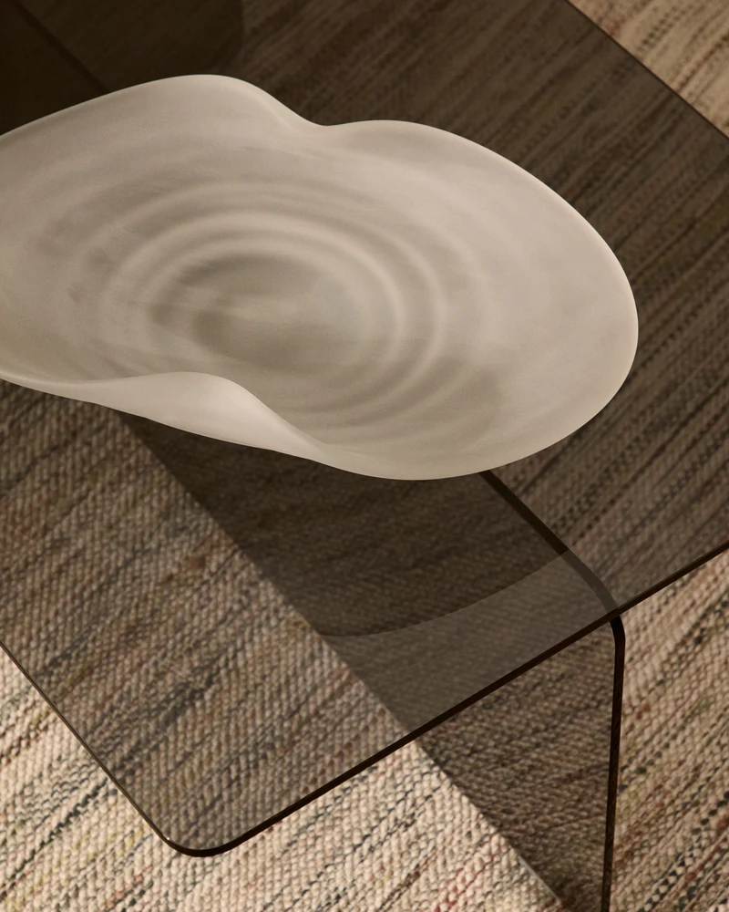 Ondaro frosted glass centrepiece 11cm