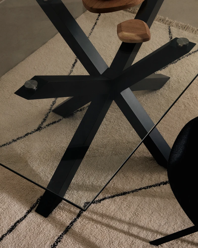 Argo glass table with steel legs with black finish 180 x 100 cm