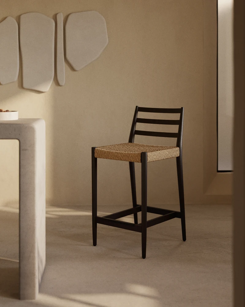 Analy stool with a backrest in solid oak wood in a black finish and rope cord seat 65 cm
